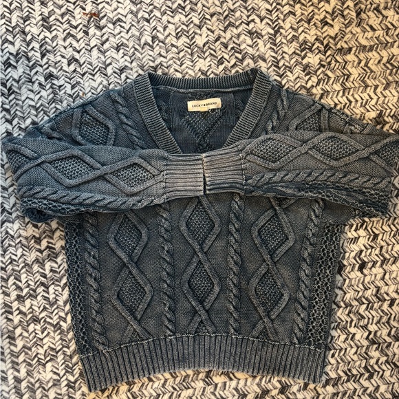 Lucky Brand Women's Washed Blue Cable Knit V Neck Sweater Women’s Medium - Picture 2 of 6